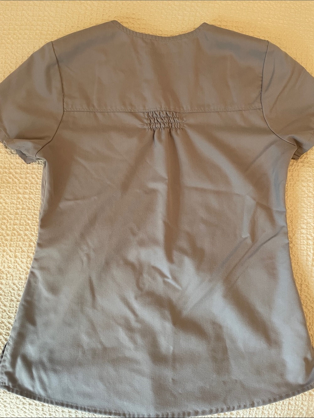 Grey's Anatomy by Barco Grey Scrub Top - Picture 4 of 5